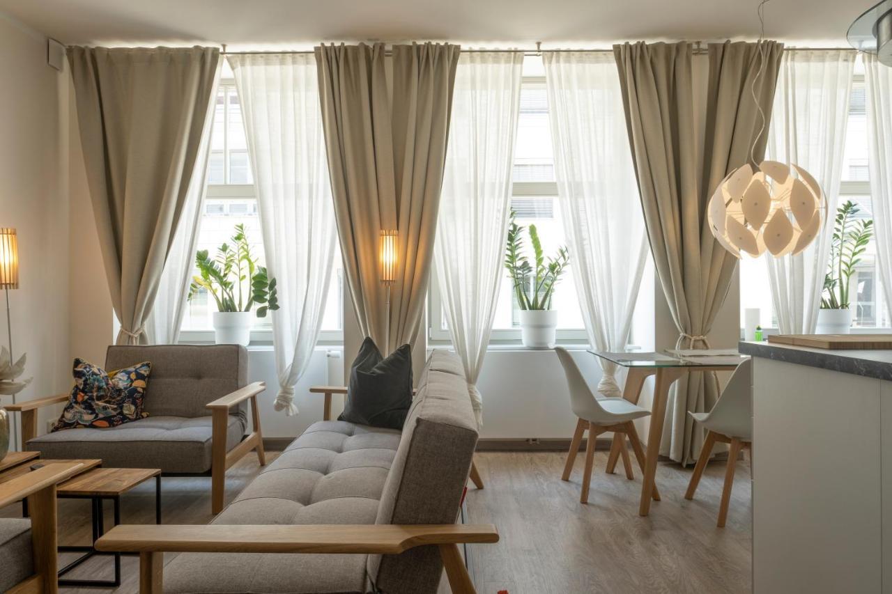 Apartments Zur Alten Konditorei 什未林 客房 照片