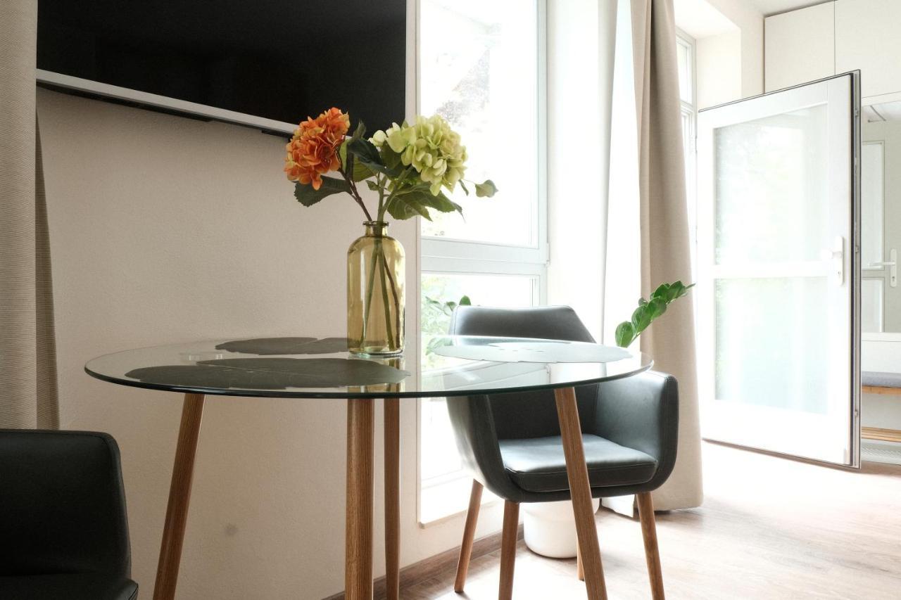 Apartments Zur Alten Konditorei 什未林 外观 照片