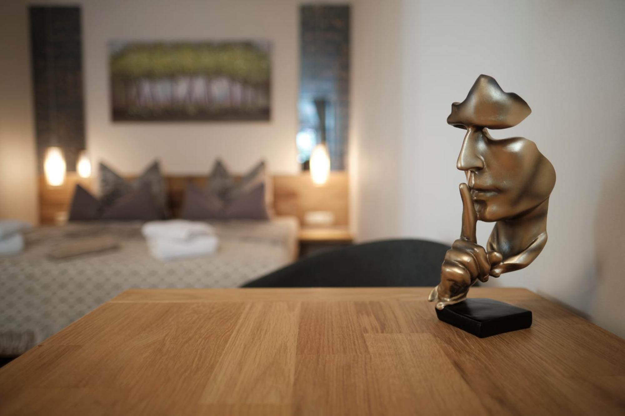 Apartments Zur Alten Konditorei 什未林 客房 照片