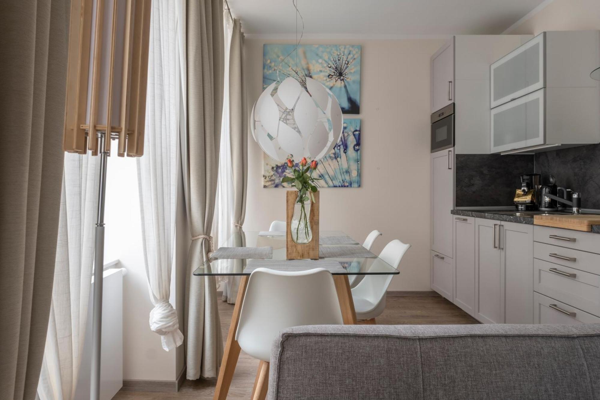 Apartments Zur Alten Konditorei 什未林 客房 照片