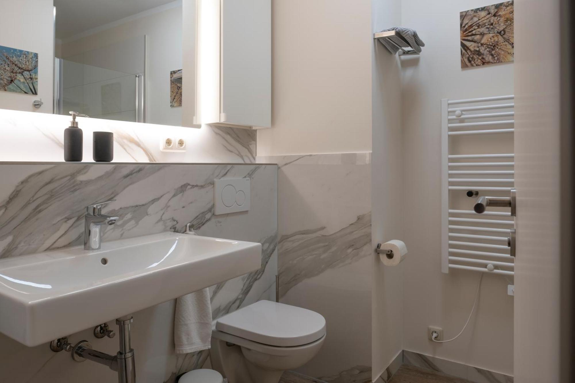 Apartments Zur Alten Konditorei 什未林 客房 照片